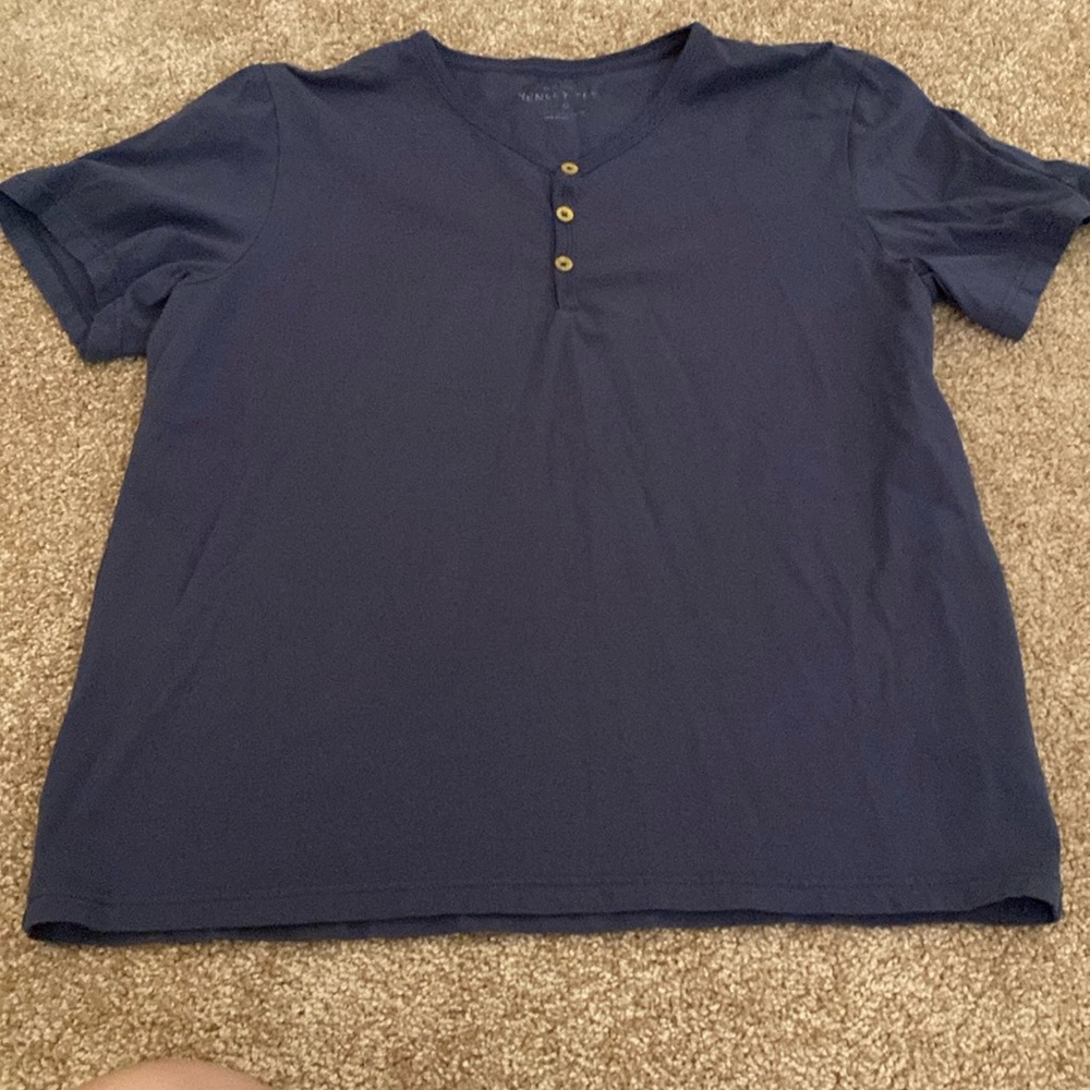 cotton on men/women henley tee